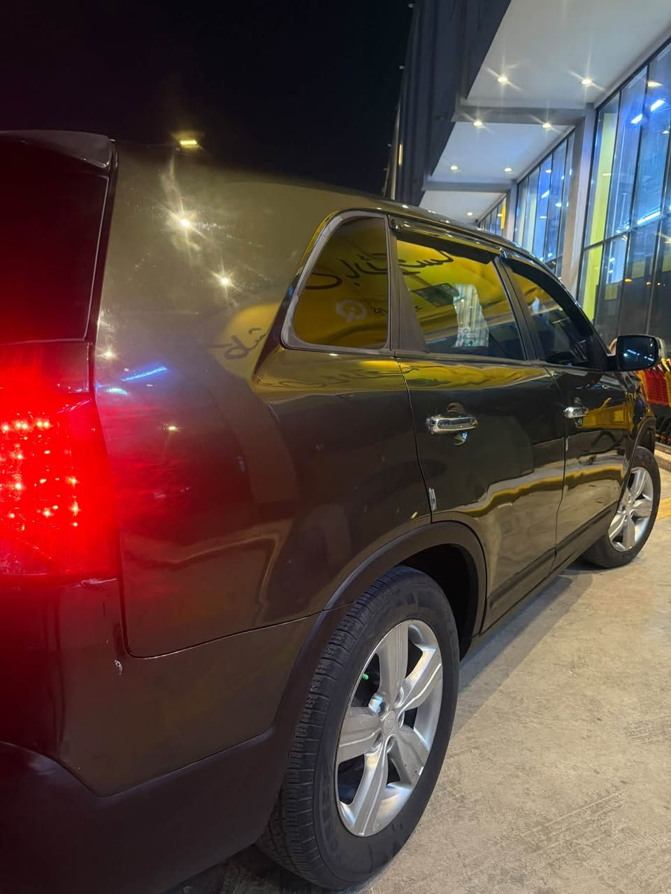 كيا سورنتو 2013
وارد أمريكي 

محرك 2400

7 راكب 

رقم بغداد الجديد

سنوية جديدة باسمي 

هزه جاهزه 

سيارة مكينة وكير وتبريد ما بيهه اي نقص  

مصبوغة حزم السيارة 

ضربتهه ببهه لغد واحد مصلح تصليح مرتب 

تراي وين ميعجبك سيارة جاهزه ان شاء الله 

عنواني بغداد حي العدل 

رايدهه ب98 ورقة وبيهه مجال او مراوس عادي 

***********

***********

الشراي يتصل ويتدلل
