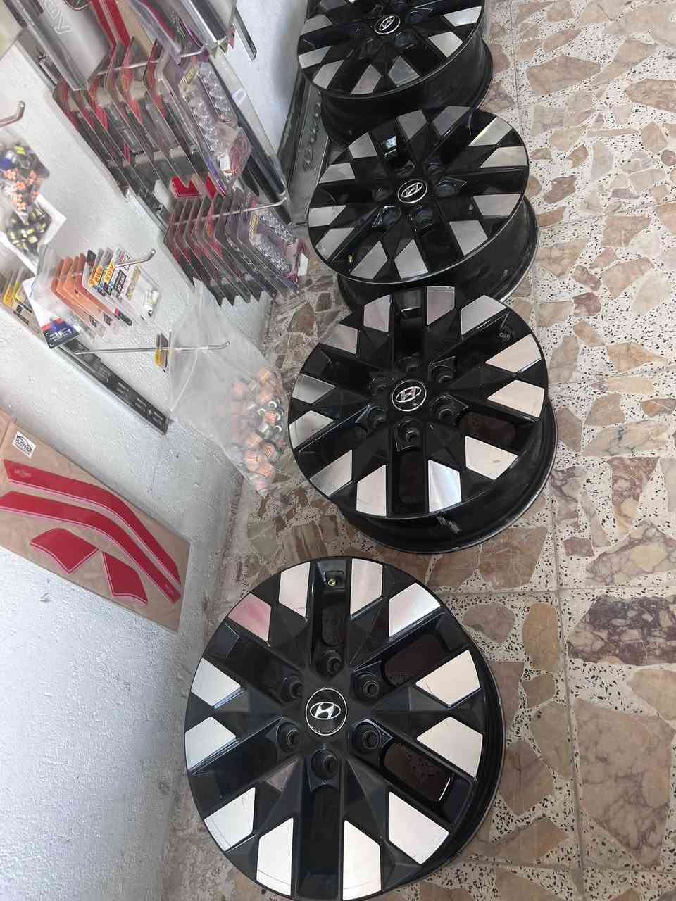 ويلات ستاريه 17الاصلي ابو الحساس الثقيل  السعر 450/***********
