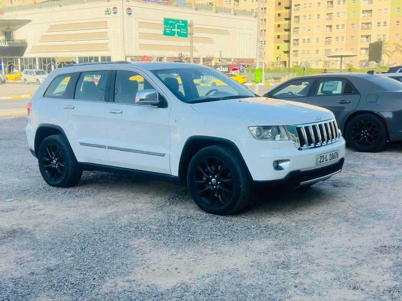 جيب لاريدوا ((خليجي موديل ٢٠١٣)))

شمالي فول لنهايه بيها قطعتين رش فقط..مكانها بغداد بسمايه ..السعر١٥٨…***********..

كشنات كهرباء وداخل ابيض
