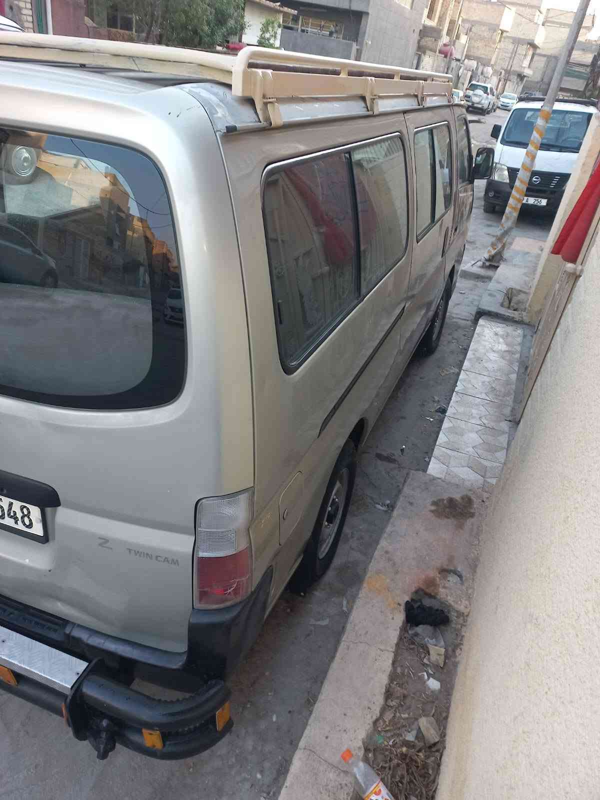 نيسان اورفان ٢٠٠٧ رقم بغداد نكليزي بسمي مصفره محرك كير مكفول تخم تاير جديده صدر جديده السعر ٩٠ وبيها مجال بسيط كلش  مكاني بغداد البلديات ***********
