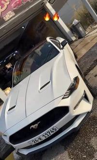 موستنك ٢٠٢٢ • ابيض سقف اسود • ماشي ٢٨ الف
