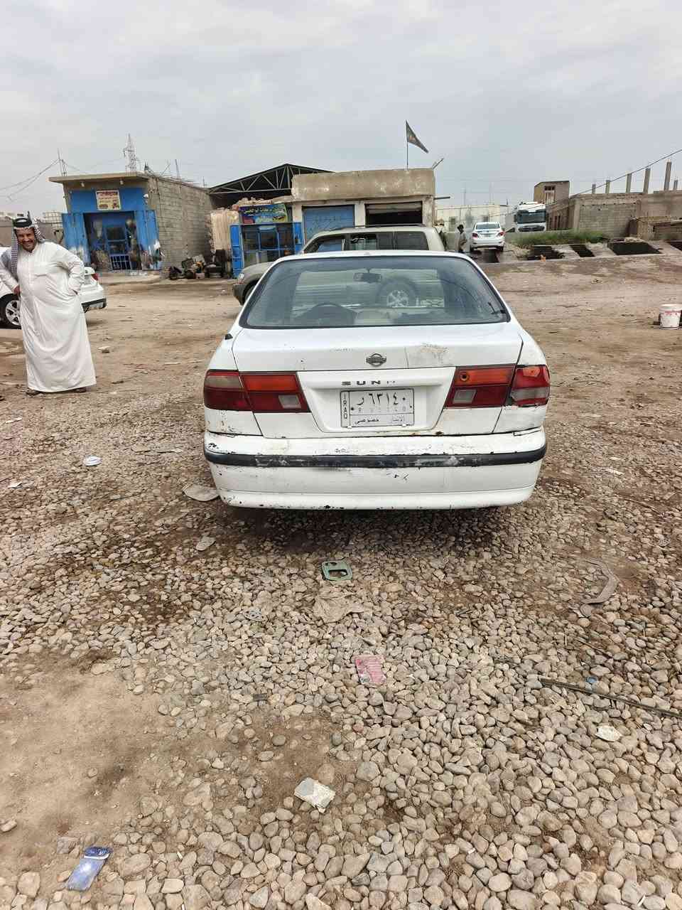 السلام عليكم 
نيسان سني ياباني ١٩٩٥
كير، ومحرك كورله ١٨٠٠ خير من الله 
رقم انبار مشروع وطني سنويه ل٢٧
باسمنه تحويل شوكت ما يعجبك 
كهربائيات كله شغاله جام ٤يصعد وينزل 
السياره عوزه سكنات  فقط 
ترايك للبصره 
السعر ٣مليون وبيه مجال سعر دراجه دايون 
ناصريه قلعه سكر 
***********
***********

