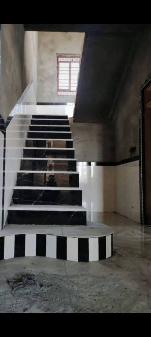 خلفه سيراميك ارضي وجداري شغل درجه اولى متفرغين حاليا//***********///
