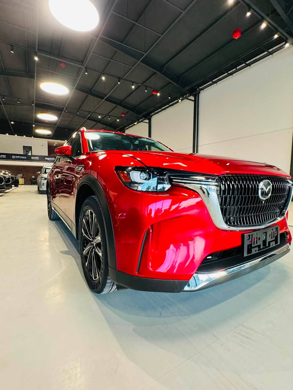 مازدا cx90 permium 
مۆدیل ٢٠٢٥
تەنها ٧٠٠٠ هەزار مایل ڕۆشتوە 
یەک پەلە بۆیاخ بێ ناوگرتن 
پێشو دوای کەپسە 
هەموو گیانی بەشەرت 
٣ مانگ کاتی لەگەلەیە 
ڤول ڤول مواسەڤات 
تابلی جوانو تاقانەیە 
شوین  سلێمانی 
JM3KKDHDXS1194350
***********
