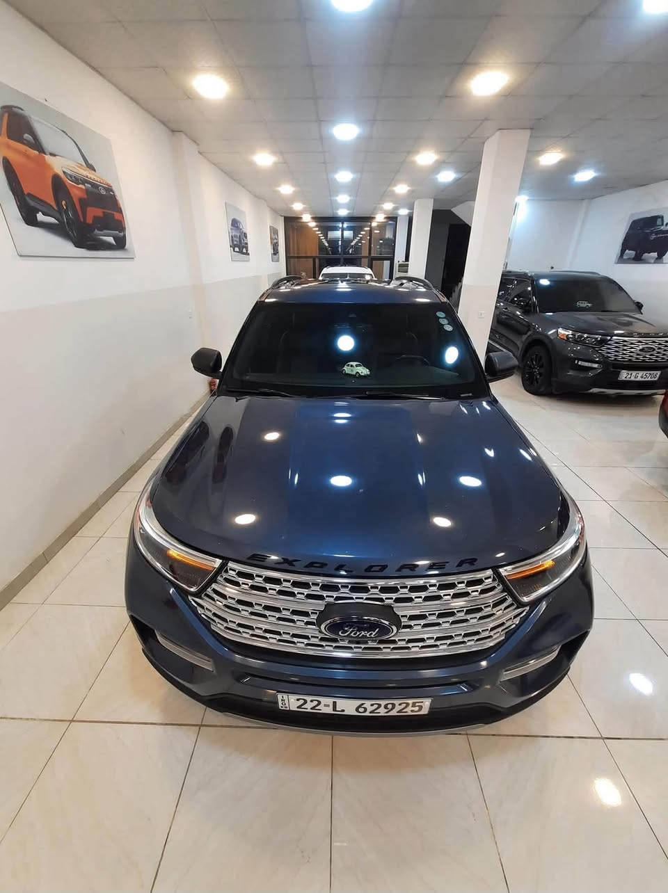 FORD EXPLORER XLT PLUS 2020
💠 الفئة XLT PLUS

💠 الموديل 2020

💠 اللون / ازرق  بحري

💠 عداد المسافات94,000 

💠 حجم المحرك 4 سلندر توربو 

💠 القدرة الحصانية 300HP 🐎🐎🐎

💠 اللوحات / 22L 62925

💠 المواصفات 

▪️بصمة 

▪️دخول ذكي 

▪️تشغيل عن بعد 

▪️مثبت سرعة 

▪️قيادة آلية 

▪️تحديد مسار 

▪️رادار جانبي 

▪️رادار امامي 

▪️حساسات خلفية 

▪️كاميرا خلفية 

▪️فتحة سقف بانورامية 

▪️اوتو ستوب ستارت 

▪️تنبيه سرعة الشارع

▪️فور ويل درايف 

▪️مانع تصادم وتحذير 

▪️كشن كهرباء 8 حركات 

▪️كشن تدفئة 

▪️كشن جلد اسود 

▪️وضعيات قيادة 

▪️اوتو هولد 

▪️نفكيشن 

▪️كشن vip 

▪️صندوق كهرباء 

▪️تحكم ستيرن 

▪️مانع انزلاق 

▪️كشافات ضباب 

▪️اوامر صوتية 

▪️ستيرن تدفئة 

▪️اندرويد اوتو 

كير 10 سرعات 

تبريد 3 قطع 

ويل 20 سايد بريك بصمة 

شفتات ستيرن هوك سحب 

 الضرر / تبديل بنيد فقط 

رقم الشاصي/  1FMSK8DH3LGB68546 السعر 235 وبيهاا مجال 📍سامراء.***********
