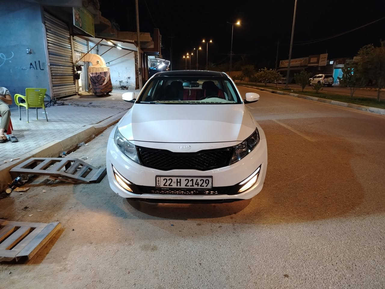 اوبتما ١٢ خليجي ٢٤٠٠
قطعه وحده صبغ + طرف البنيد تكشير   السونار موجود
وكاله او تحويل
عنوان واسط
***********
 117  وبيه مجال
