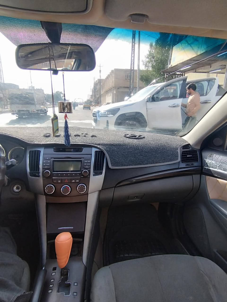 سوناته موديل 2009 أمريكي مكينه 2400 حادث جاملغ خلفي تبريد شغال رقم واسط انكليزي بسمي سعرها 83وبيه مجال قليل مكاني كربلاء ***********
