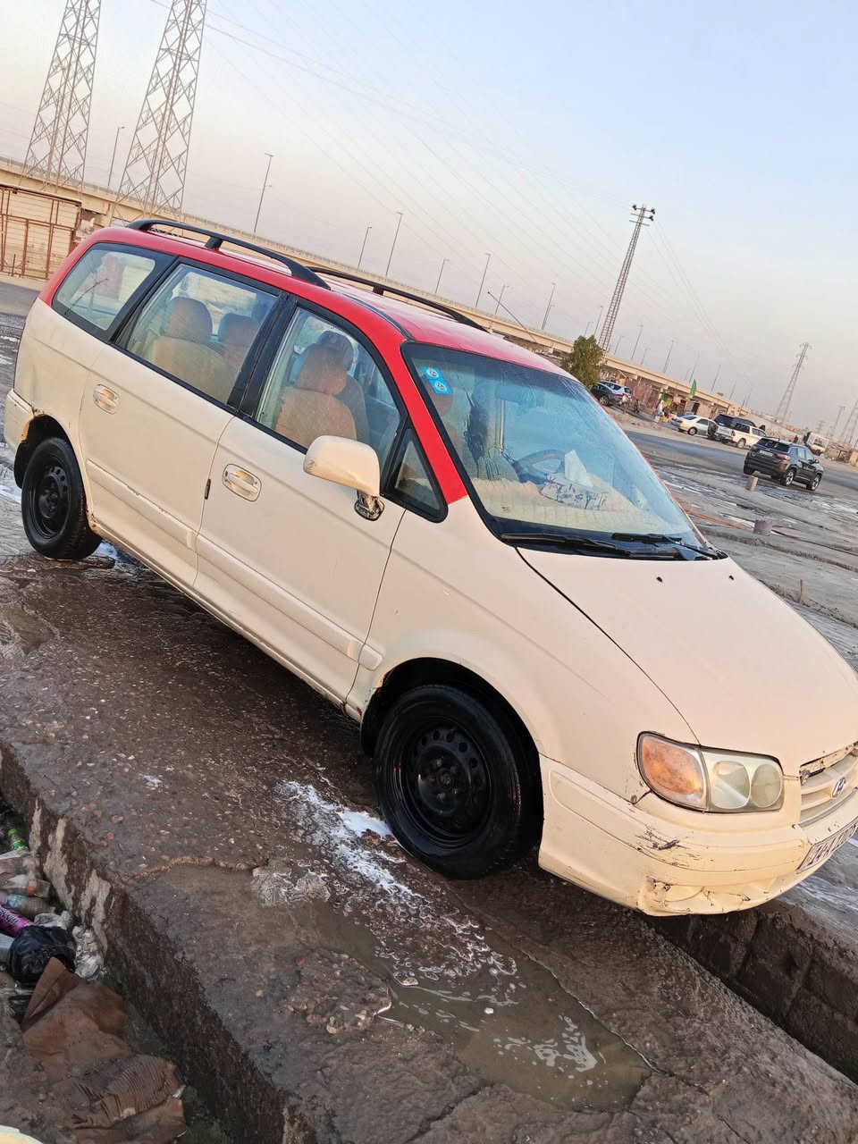 سلام عليكم هونداي تراجيت موديل 2006 باقي التفاصيل الاتصال ***********
