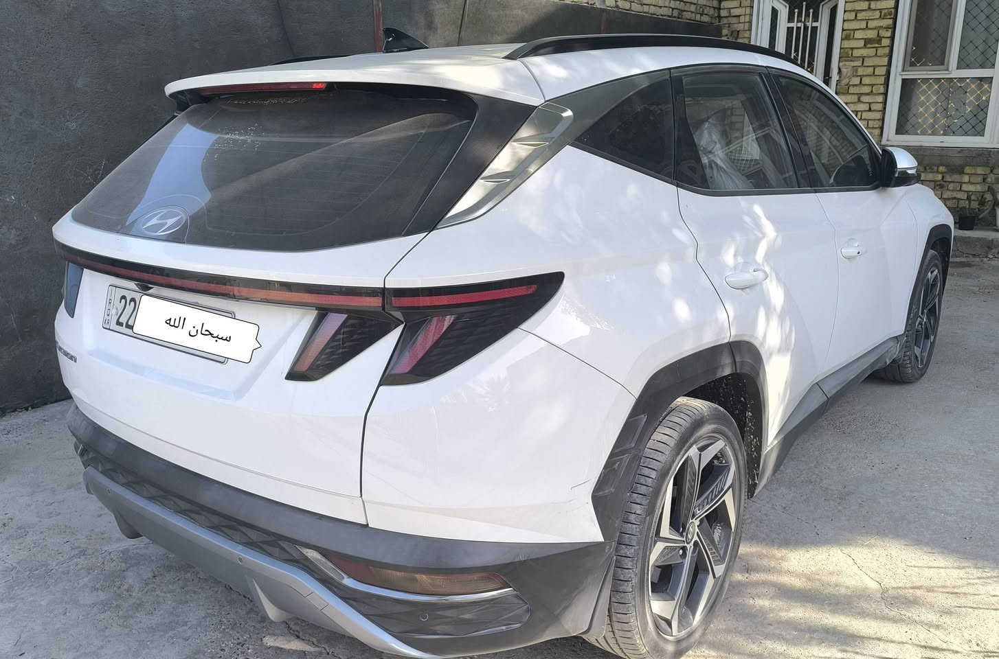 توسان 2022 خليجي& فول عدى الفتحه
تشغيل عن بعد حساس امامي خلفي
داخل جلد ابيض 
ويل حجم 19
جنطة كهرباء
شحن لاسلكي
مري شفط لايت زينون
ماشية 66 كم قابل للزيادة
السعر 183 بيه مجال 
السيارة بالحلة باسمي تحويل او وكاله
***********

نص مكتوب في الصور:
- الحمد لله