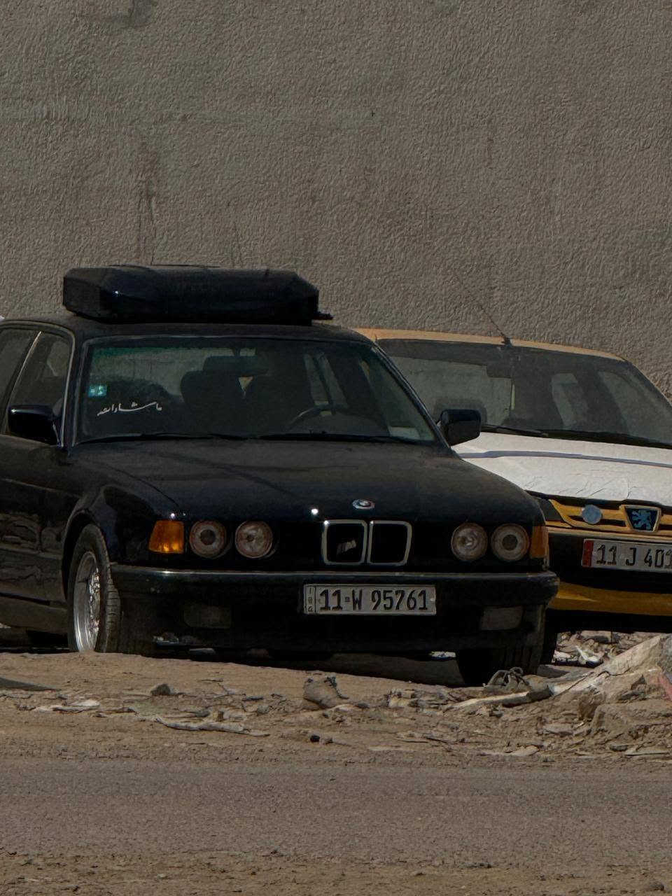 سياره BMW 
موديل 1990 
سياره خير من الله  
صدر امامي خلفي جديد 100/100
تخم تاير جديد 
سبلت كهربائية  تبريديه خير من الله 🥶 
منضومه زنون LED 
تشغيل عن بعد اطفاء 
جام اتو 
تقسيم لايتات 
مكينه كير خير من الله  
بس يرد ترتيب البطاين فقط 
كهربايات خير من الله  
سياره ع ايدي 
رقم نكليزي تحويل ثاني يوم 
55 وبيه مجال لللطيبن 
***********
