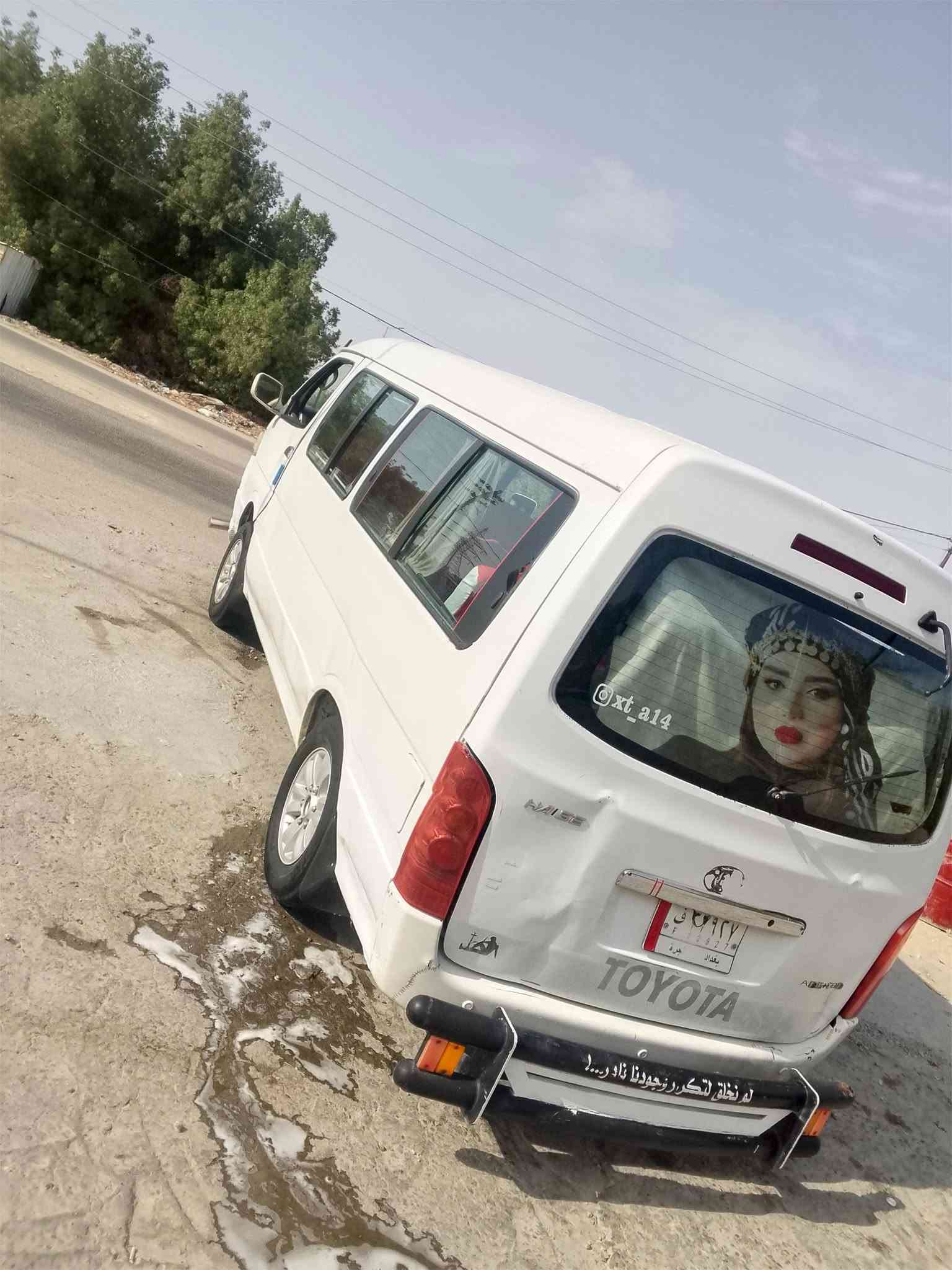 سلام عليكم سيارة جنبي موصليه مديل 15سنويه عضم عاج مكينه كير اكسن حداديه مكفولات مكان نجف سعر 32وبيها مجال رقم ***********
