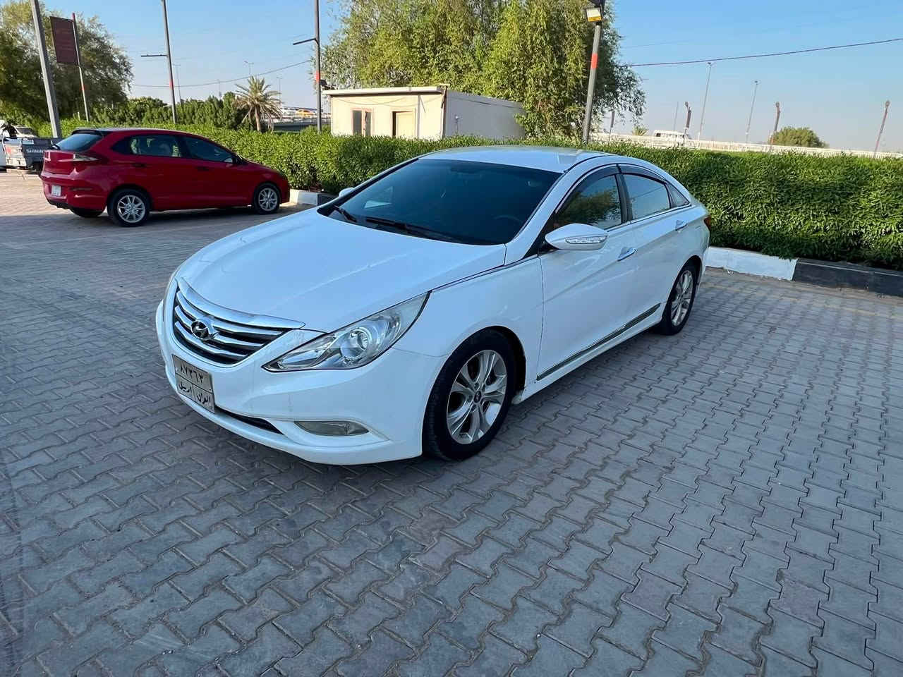 السلام عليكم
سوناتا خليجي موديل 2013 محرك 2400 
رقم أربيل تفاصيل مذكورة بالسونار  جاهزه من كير ومحرك وحدادية تبريد 
مواصفات إشارة بالمري وتحكم تبريد قطعتين 
السعر 86 وبيها مجال قليل 
النجف الكوفة ***********
