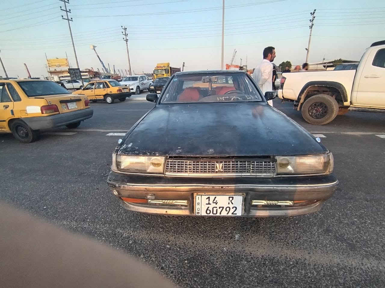 كرسته مسطره بأسمي رقم انكليزي بصره مكينه وكير ونجي كهربائيات شغاله رايدها ٣٠ وبيها مجال بسيط
رقمي. ***********
