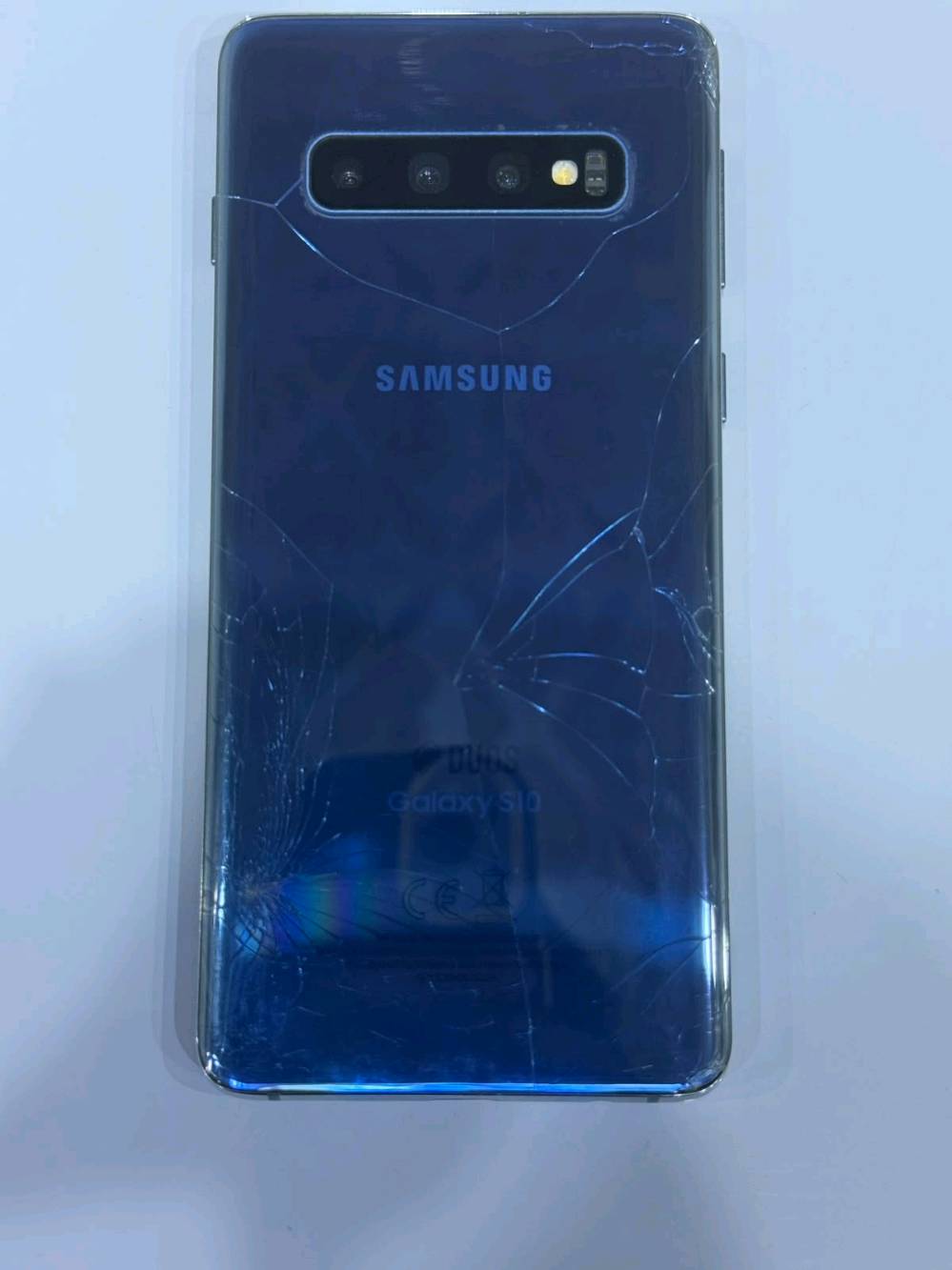 📱🔥 سعر من تحت التراب 🔥📱
🚀 جاهز وحاضر وحش سامسونج فئة الـ S 🚀
⭐ Samsung Galaxy S10 ⭐
🖥️ شاشة منحنية فخمة Dynamic AMOLED ✨
💾 ذاكرة عملاقة 512GB 🚀
⚡ رام 8GB 💪
🎮 أداء قوي للألعاب ومحبي الجيمينك 90فريم 🔥
🎯 سلاسة عالية وتجربة ممتعة باللعب
✅ الجهاز كله بلادي 🇮🇶
✅ شرط الفحص قبل الشراء وين ما يعجبك 🔍
✅ افحص وجرب براحتك 🤝
💰 السعر فقط: 130 ألف 🔥🔥
📢 وين أصحاب الذواكر العملاقة؟
📢 وين أهل الجيمينك؟ 🎮🔥
لا تفوتون الفرصة 😎📱
(ملاحظة: مواصفات S10 تشمل نسخة 512GB مع رام 8GB وشاشة Dynamic AMOLED منحنية