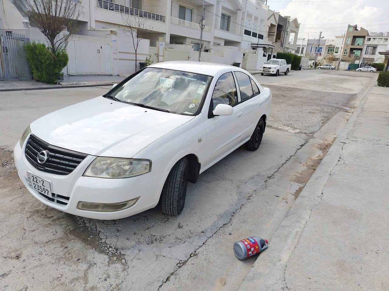 نيسان صني • ٢٠١٢ • عادي