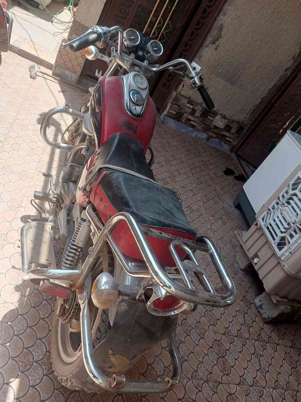 دراجة موديل 21سنوية الارقام بل المديرية مال المرور راعيه يريد تحويل وصل رقم موجود سنوية موجودة السعر750تلفون ***********
