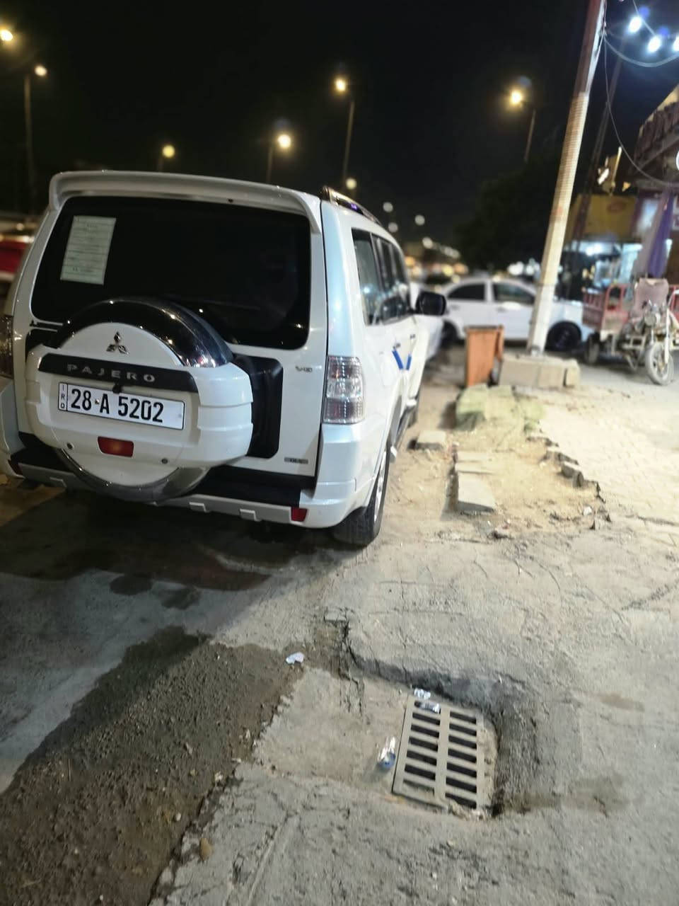 باجيرو • ٢٠٠٩ • فول مواصفات