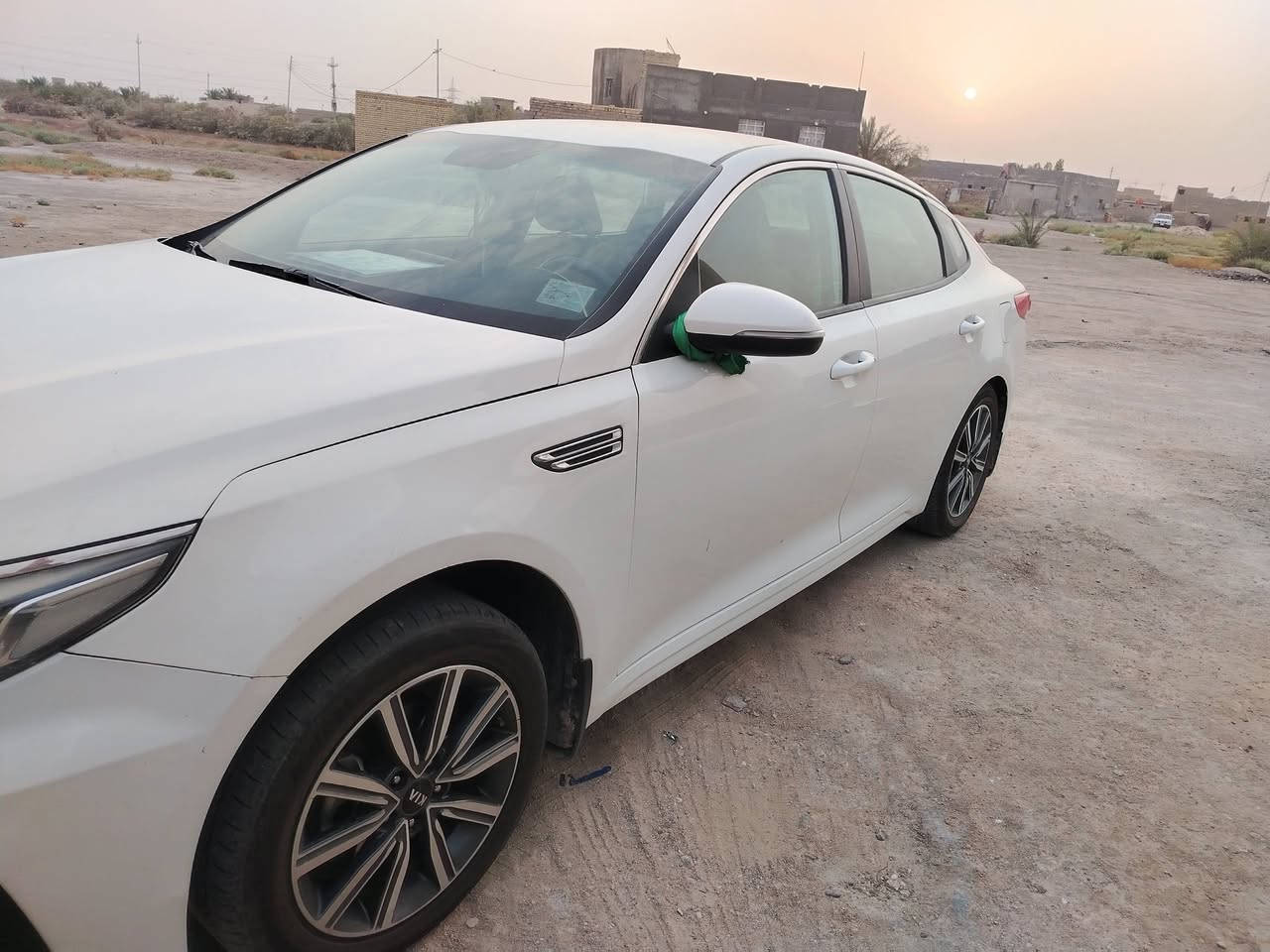 للبيع اوبتيما مديل 20 رقم بغداد بأسمي
سنويه ل 2031 هزه جديده
محرك 2400 سياره تحكم استيرن اشاره بالمري كامرا دوراه سياره جديدة جاهزة من كلشي
بيها بنيد مبدل ورش صبغ باب جاملغ
سعرها مناسب للتواصل اتصل فقط ع الرقم
***********
