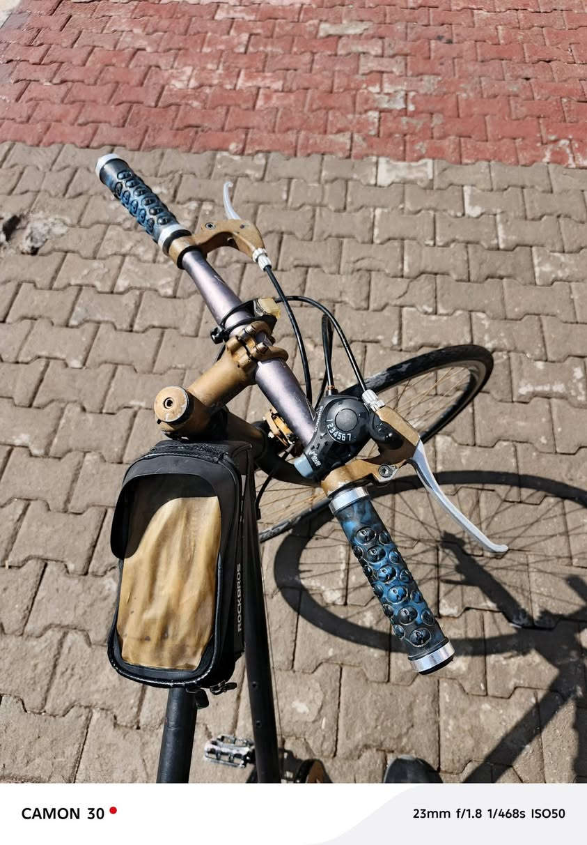C 700 المنيوم .
مكان فلوجه
السعر ٩٠ ألف 
***********
