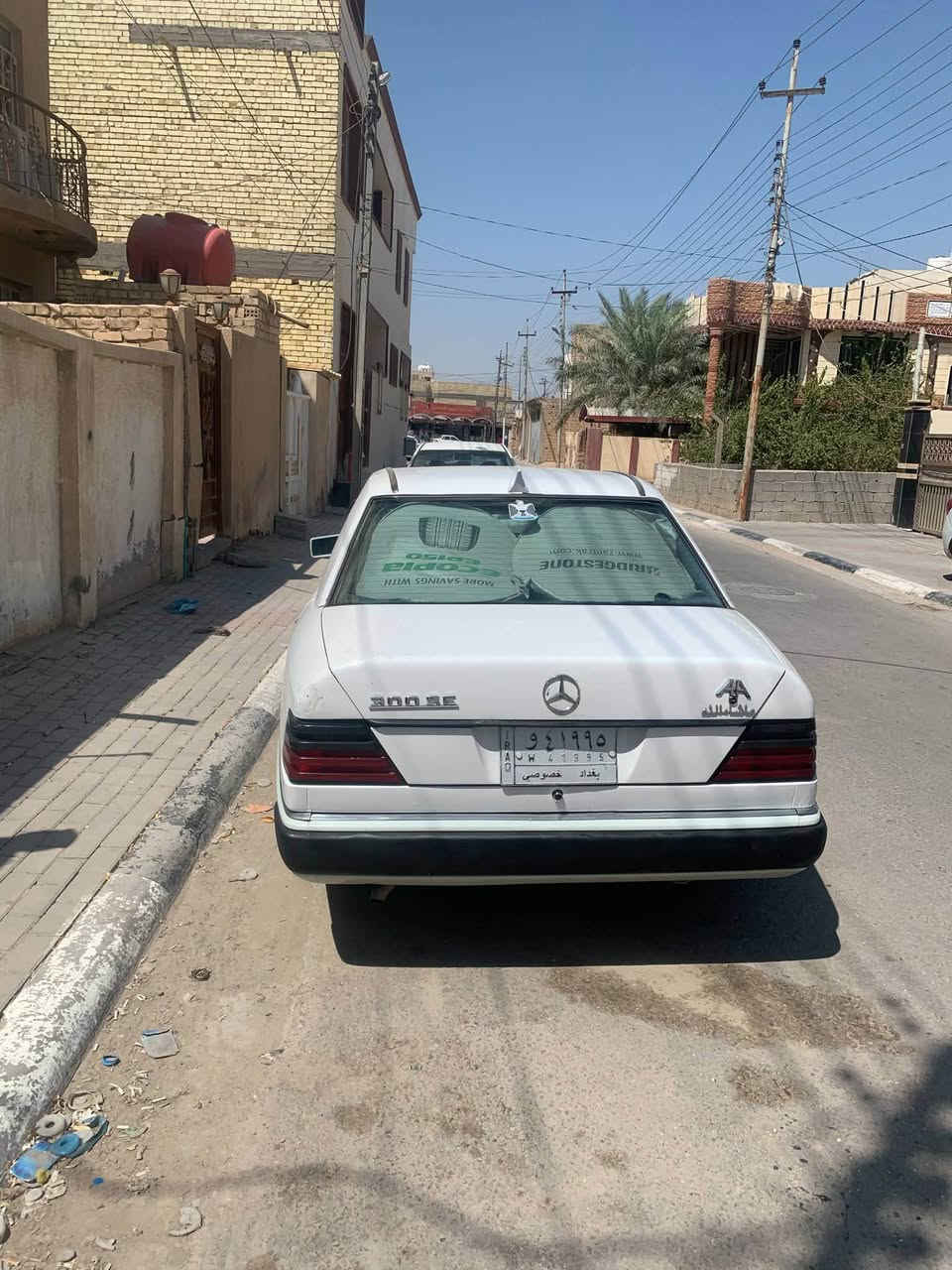 مارسدس دب للبيع موديل 94 مكينه ثنين ونص ديلكو سياره رقم بغداد سنويه مشروع وطني لل27سياره ورثه  حادث سياره جاملغ خلفي والفخذه جهه السايق مبدله كير مكينه مكفولات غرفه جلد كهرباء جديده كهربائيات السياره كلهه شغاله حداديه جديده سعر السياره 35 وبيهه مجال ***********
