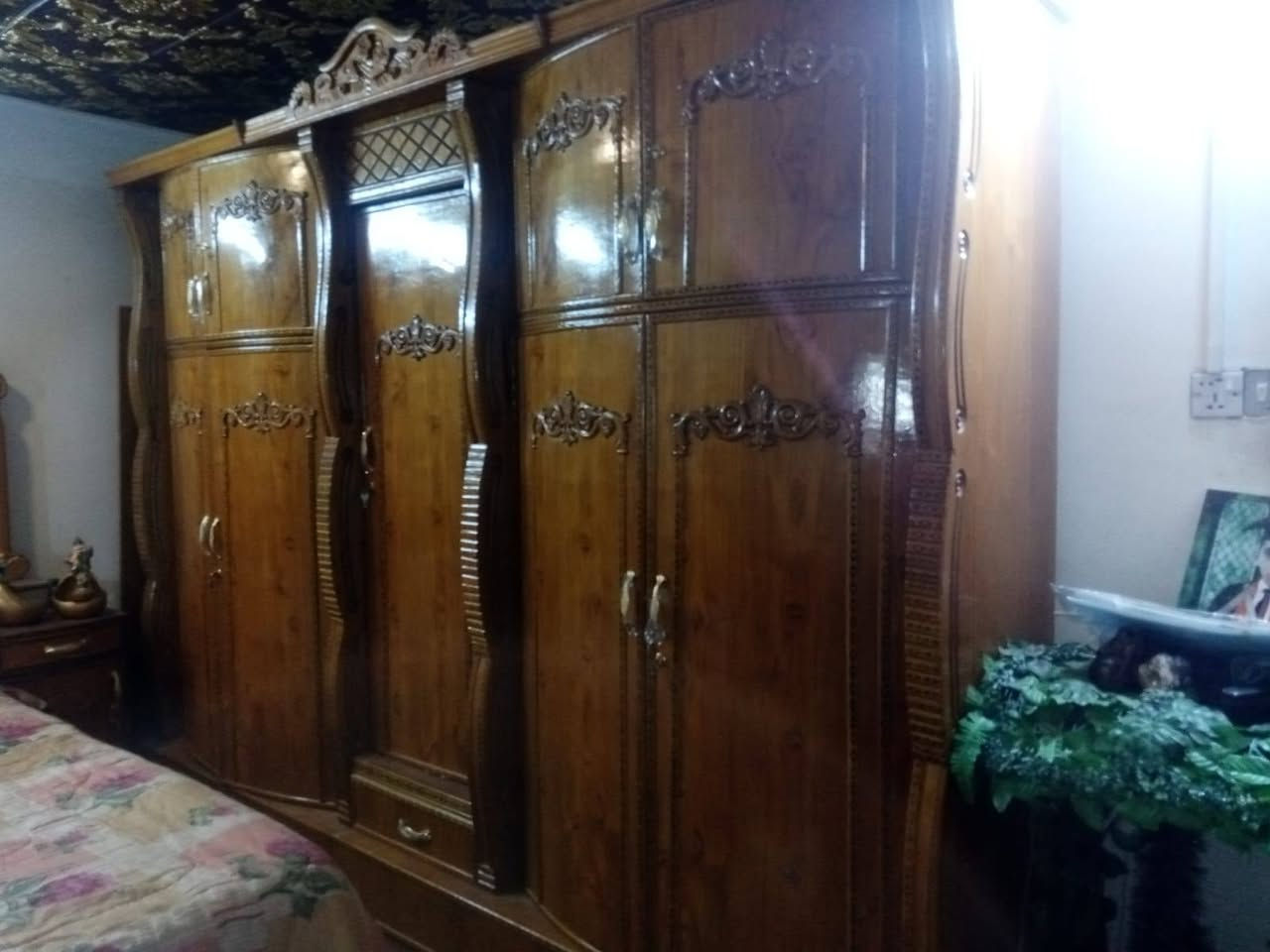 غرفه صاج للبيع تفصال صار كم شهر من فصلته بعده جديده اخذته 1600 اريده 1100 بغداد الامين ***********
