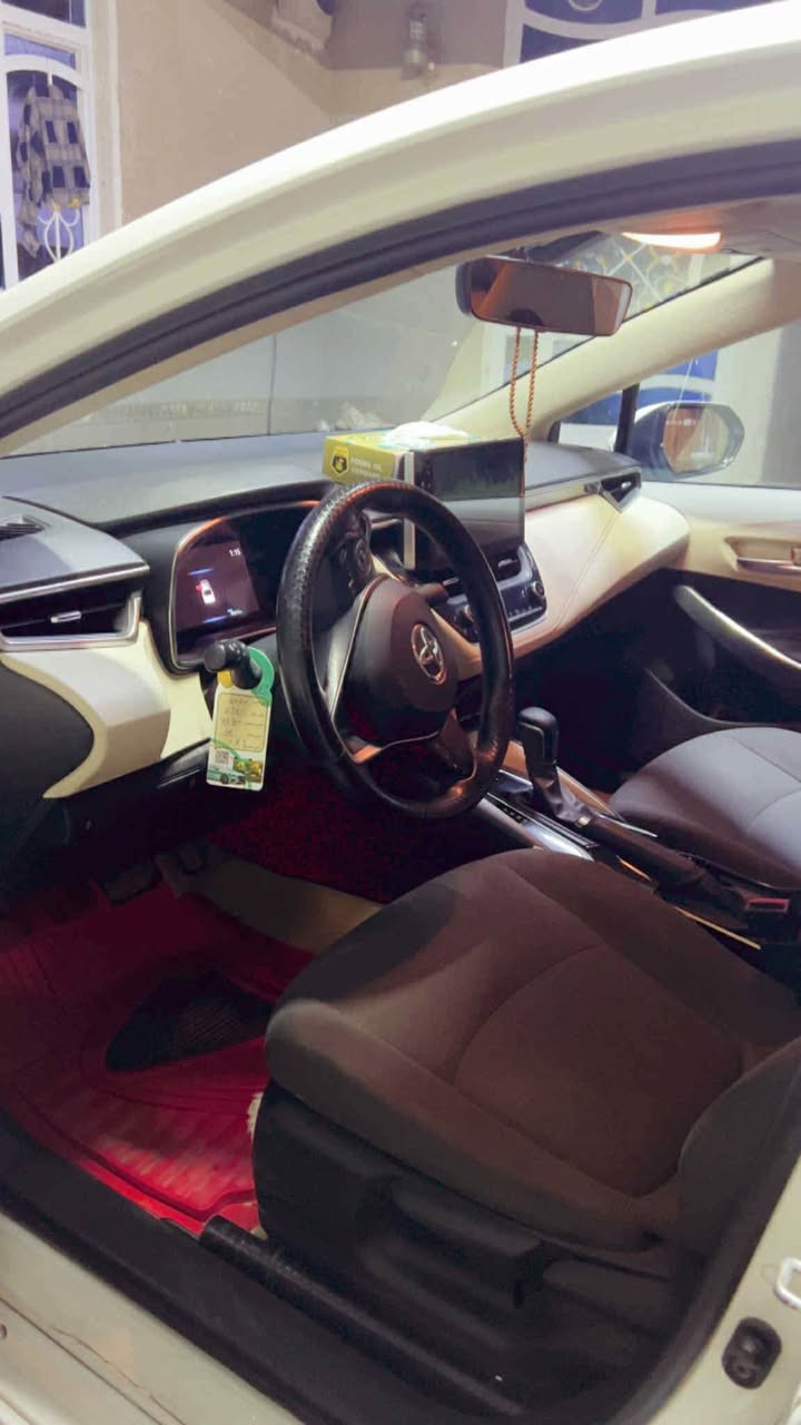 🚘 تويوتا كورولا 2022 GLI خليجي – بنزين

🔹 الموديل: 2022
🔹 المواصفات: خليجي GLI فول مواصفات
🔹 الوقود: بنزين
🔹 الممشى: 100,000 كم
🔹 الكفالة: كفالة عامة فقط
🔹 الحالة: شخط بسيط بالبنيد، بحدود كد الإصبع 

📞 للاستفسار والتواصل:
*********** بغداد, العراق
