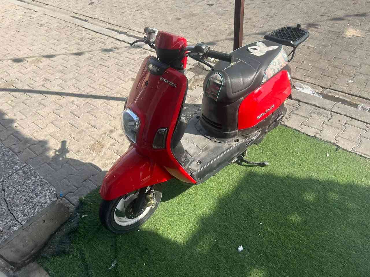 بوليس
للبيع بوليس 

دراجه فول نضافه شوفت عينك شلعه معدله ودراجه نشطه ماعايزه كلشي كامله دراجه مفتوحه ولفات فقط 600 وبيها مجال مكاني نجف كوفه شارع لمعمل.... رقم ***********
