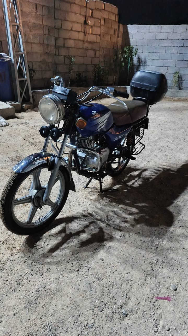 بوكسر • ٢٠٠٩ • مو اوراق