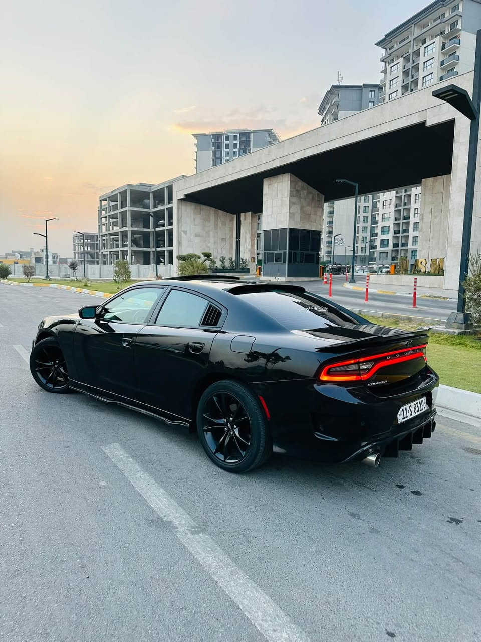 🔥 دوج تشارجر SXT Plus 2020 | فول الفول 🔥
• مكينة 3.6 V6 كفاله من الفتح 
• فول الفول 🌟
• ماشية 70 ألف ميل
• رقم بغداد
• جلد
• فتحة سقف
• تدفئة وتبريد كشنات
• رادارات جانبية وخلفية
• كاميرا خلفية
• تشغيل عن بُعد
• تشغيل بصمة
• دخول ذكي
• شاشة
• تحكم ستيرن
• داخلية نظيفة ومرتبة
• نظافتها 90%
• جاملغ والبنيد اني محدثه GT
• السيارة مرتبة وجاهزة مال حلاق جديده شوفت عينك ماشالله 

💰 السعر 188 ورقة وبيها مجال ماكو 20 بهيج نضافه وهيج مواصفات بهيج سعر 

📍مكاني بغداد الكرخ والفحص وين ما يريد

🔥 فول الفول ومواصفات كاملة، السيارة بل عافيه ع ياخذها 
للاستفسار ***********
