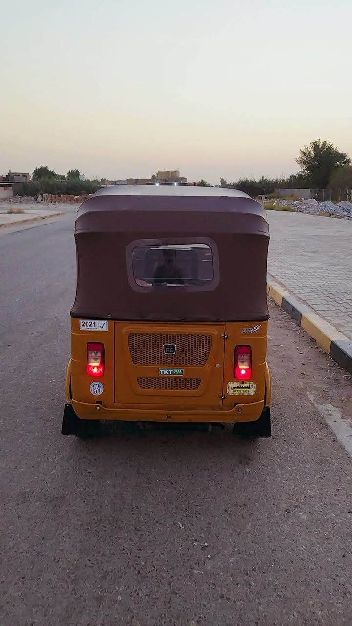 سلام عليكم اعاده نشر بسبب وعود الكاذبه
تك تك باجاج ٢١نضافته شوفت عينك بل صور وموضح بل فيديو نضيفه ما بيه نقص شي من ايدي كبل للشارع رقم بغداد بسمي 
رايده ب7ونص وبيه مجال قليل 
مكاني محموديه ممتواجد عل فيس رقمي ***********

