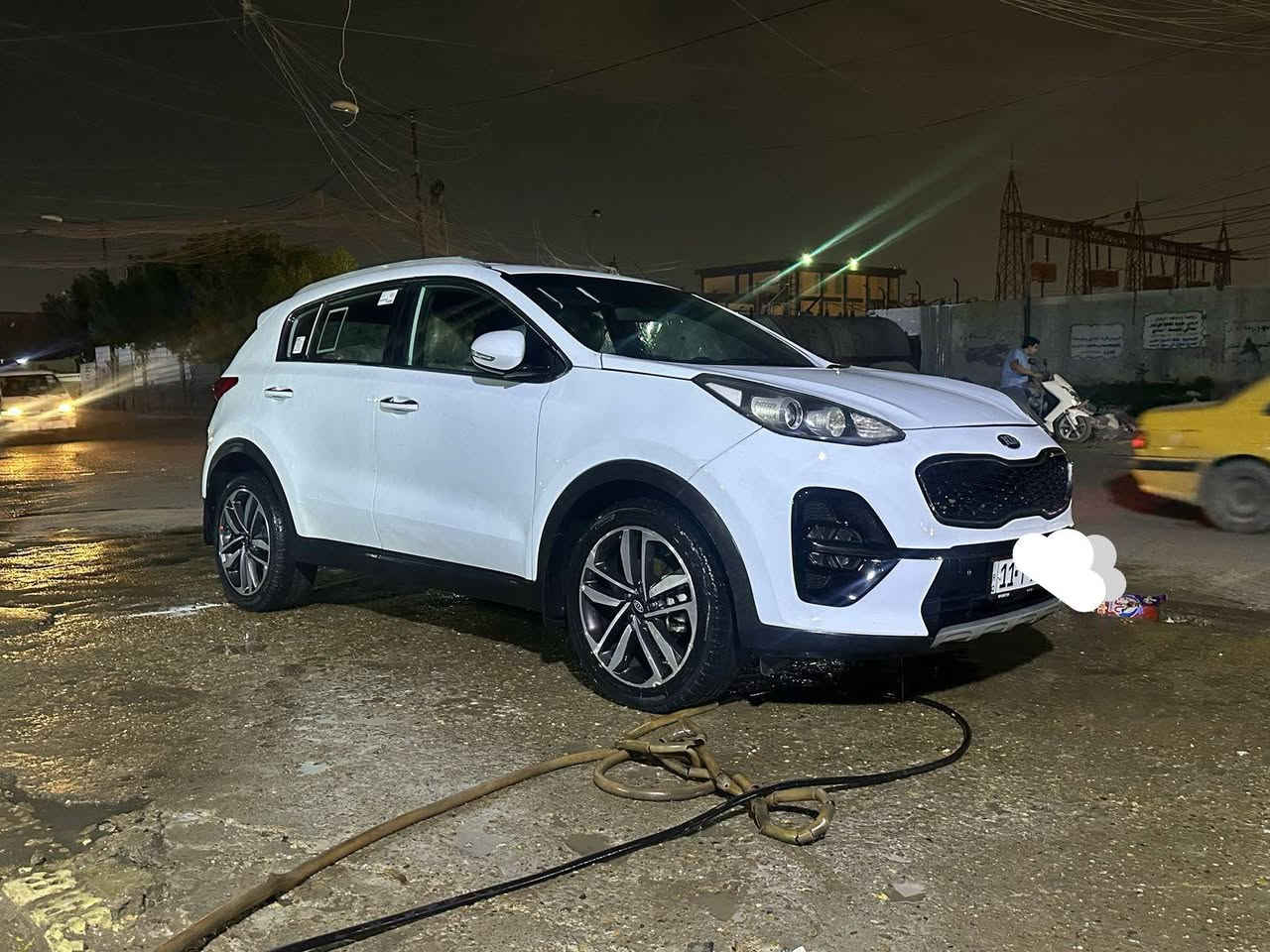 سبورتج ٢٠٢٠ رقم بغداد
ماشيه ٧٧ 

سياره نضيفه 

خليجي بيه حادث السونر مع الصور 

السعر ١٥٥
الاستفسار ***********
