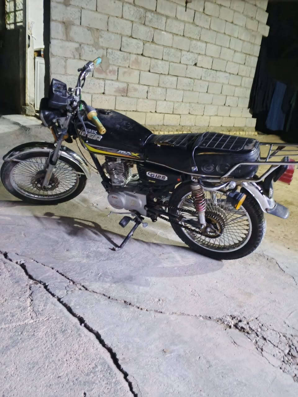 تاايكر23 • نضيفه • وراق