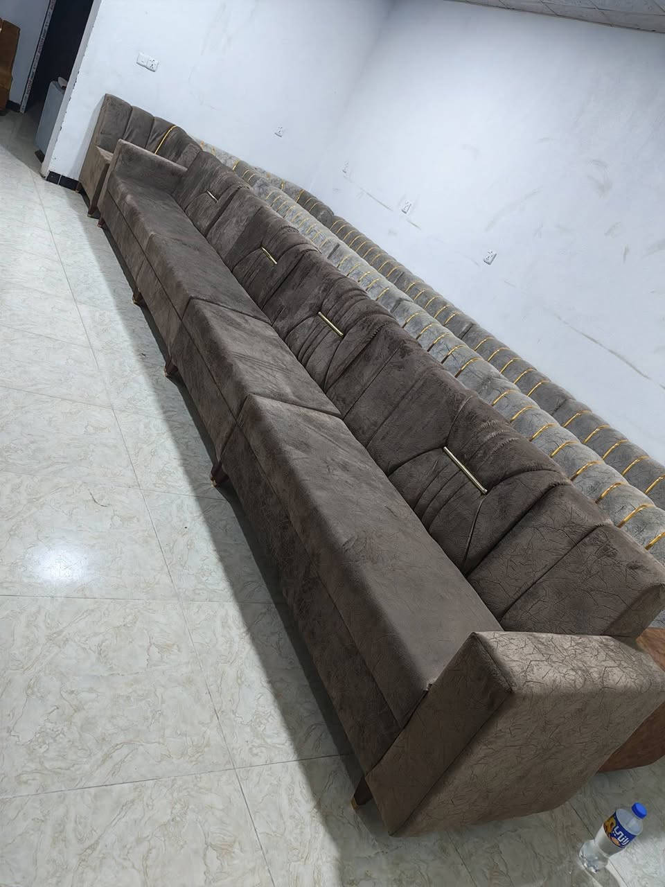 أثاث منزلي جديد و مستخدم 💥💥💥
***********
***********
