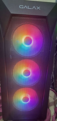 تجميعة ألعاب • Ryzen 5 5600x • RX 580 8GB