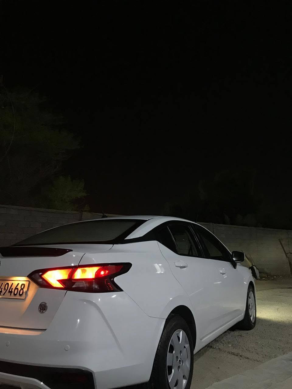 السلام عليكم نيسان صني مكسيكي موديل 2023 السيارة مكفوله محرك 1600 ماشيه 33000 KM حساسات خلفيه لايت وكشافات هيلوجين تحكمات ستيرن شاشه بلوتوث منفذ USB جام كهربائي مانع سرقه قفل مركزي ابواب رقم سليمانية  لتواصل *********** المكان البصره زبير
***********
