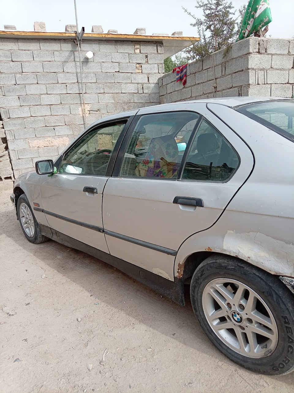 بي ام 325 • موديل ٩٢ • رقم بابل