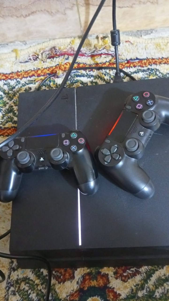 بلي 4 مهكر بي 7 لعبات و يدتين و ups
بيس 2021 
Uncharted 4: thief's end 
GTA v 
A way out 
It's takes two 
Cyberpunk 2077
Crash Bandicoot 4: It's About Time
ب 300 
الناصرية 
***********  للتواصل 
#مكلف_بالنشر
