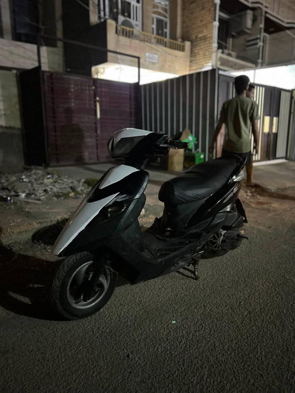 دراجةماكس ثعلب ياباني للبيع
دراجة كاملة مكمله 

باتري جديد

كهربائيات كله شغالة 

تفحص وتاخذ من باب البيت 

مكاني (بغداد الغزاليه )

***********

والسعر: 425 @
