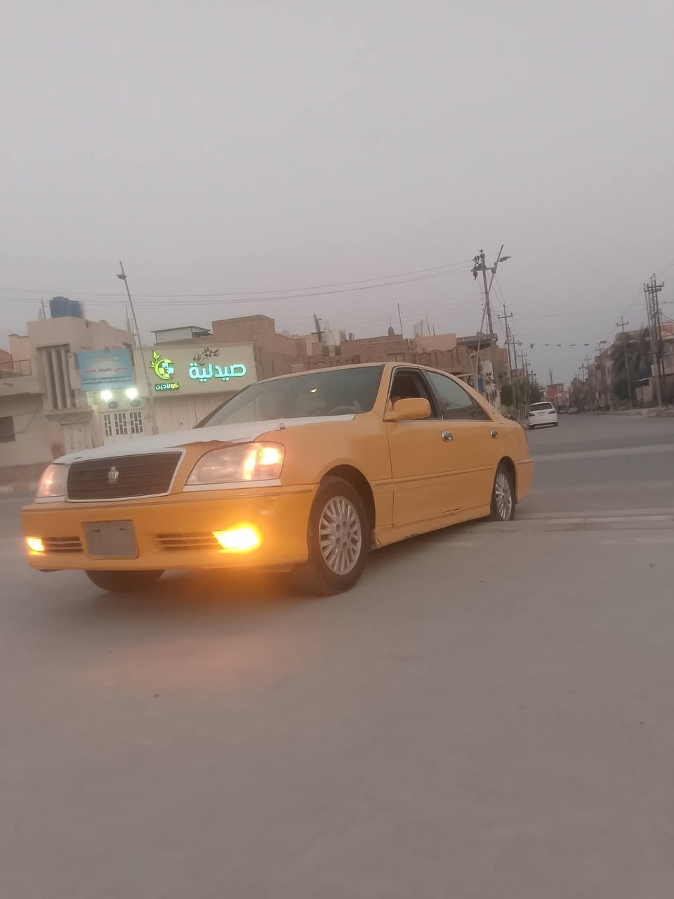 سلام عليكم من رخصت ادمن
ملكه مديل 2003
مواصفات 
لختصر كلام موصفات مبينه 
رقم احمر سياره وكاله ثاني يوم وكاله بورقه راعيه يسوي 
دوشمه اربع سماعات ومضخمات اثنين اكلوبات بيبان شغاله تنته نضيفه بور كاردن تخم تاير ويل نجمه جنطه كهربائي 
مابيه ضربه كصه قماره عوزه صدر بوجهك على باب لله تبريد فقط غااز اكرر فقط غاز مكان ناصريه راسلني خاص وتدلل 
مستعجل على بيعه سعر 26 وبيه مجال للعزاز
