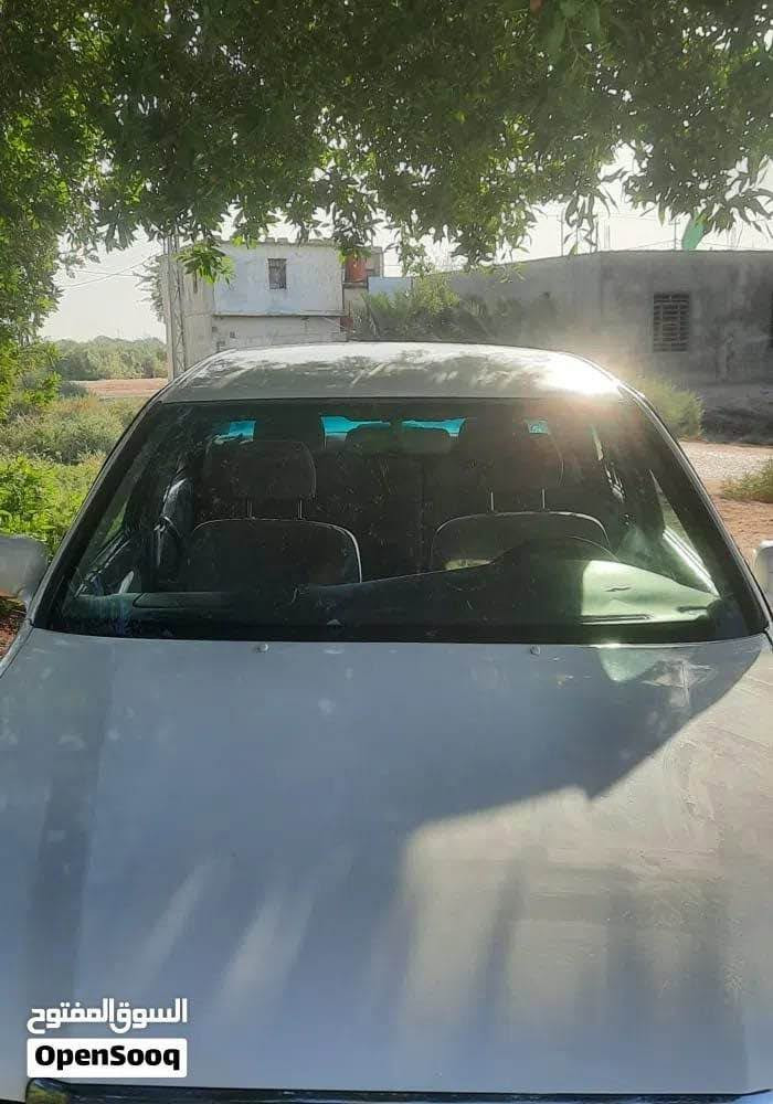 تويوتا كراون ارنب ايسر بلاد موديل 99
رقم بغداد بأسمي شخصيا تسجيل جديد
السياره بيها گصه قماره فقط الباقي كفاله
علما السياره يسره بلاد مو تحوير
جديده وجاهزه من تبريد من دواخل كير مكينه 
السعر 85 ورقه 
*********** البصرة, العراق
