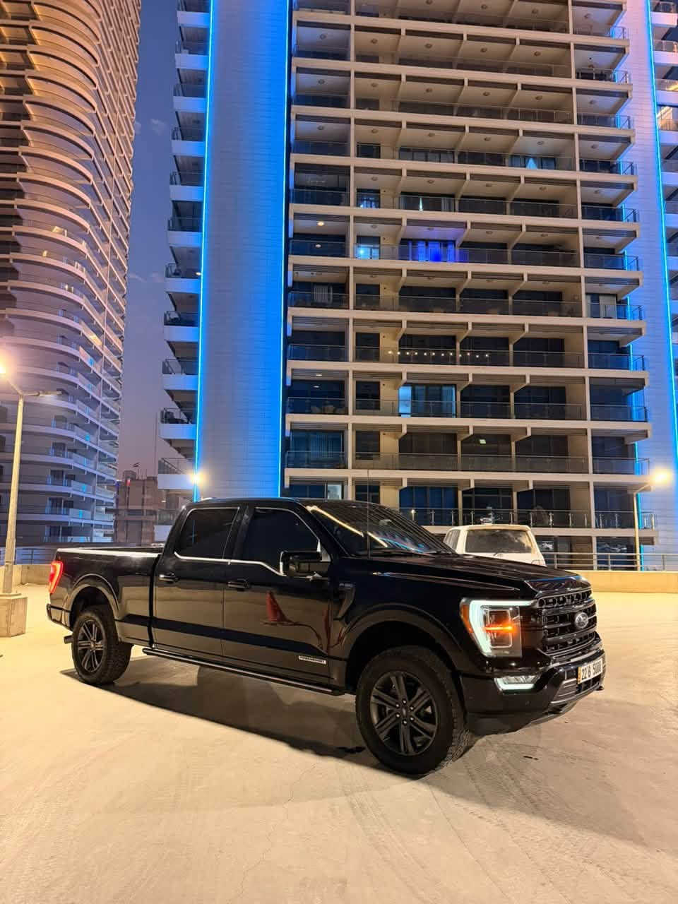كل التفاصيل مذكورة .. 👇

نص مكتوب في الصور:
- FORD F-150 LARIAT PLATINUM VIP 2023 للاستفسار اكثر يرجى الاتصال على هذا الرقم *********** - ***********