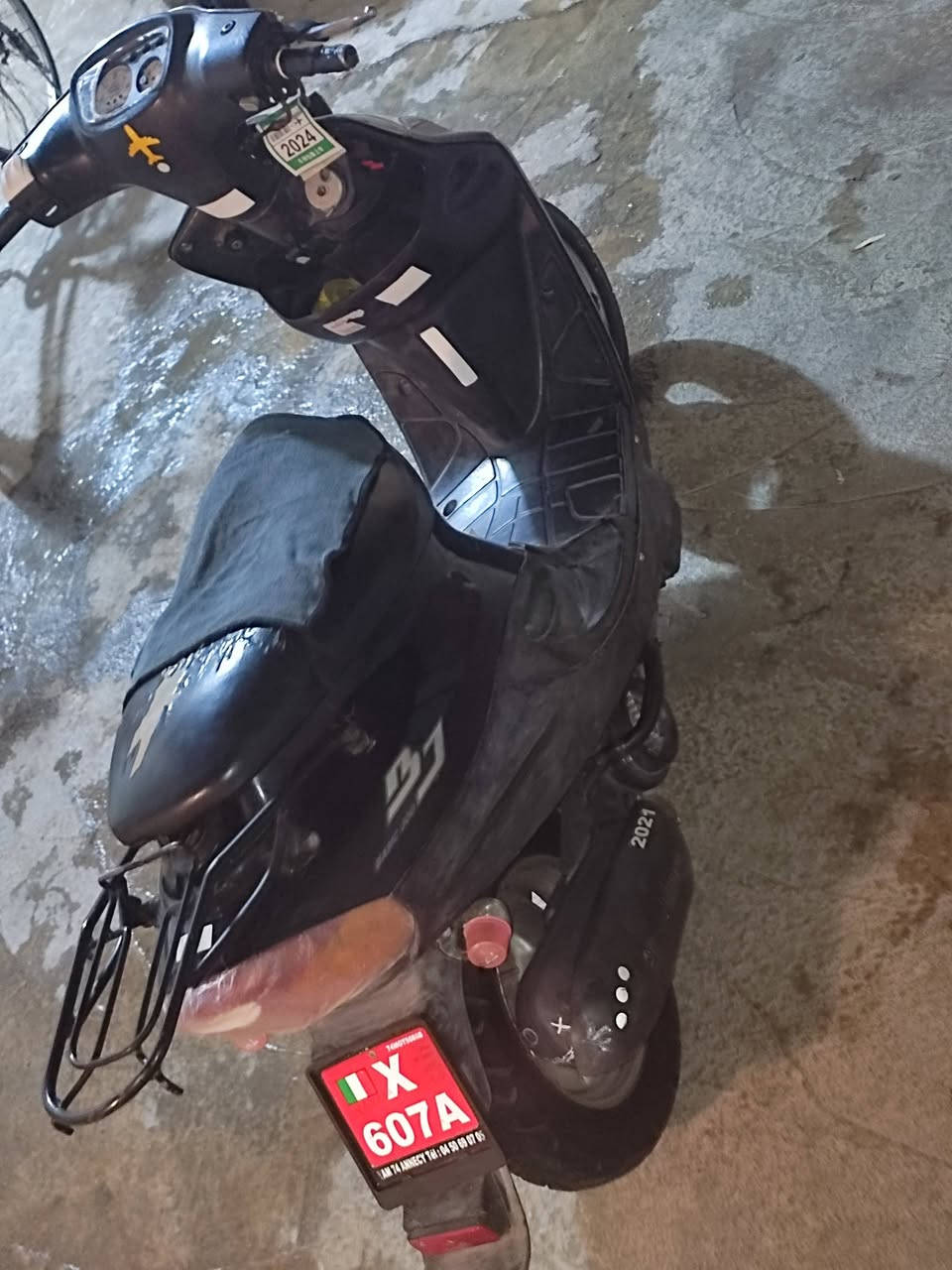 سلام عليكم دراجه بيجي ياماها ٩ زروف للبيع دراجه جديده بمعنه لكلمه دراجه شلعه ونعومه محركه صافي كلشي شغال من كهربائيات هورن. لايت. اشاره دراجه جديده السعر 250 وبيه مجال 

للاستفسار 👈🏻***********
