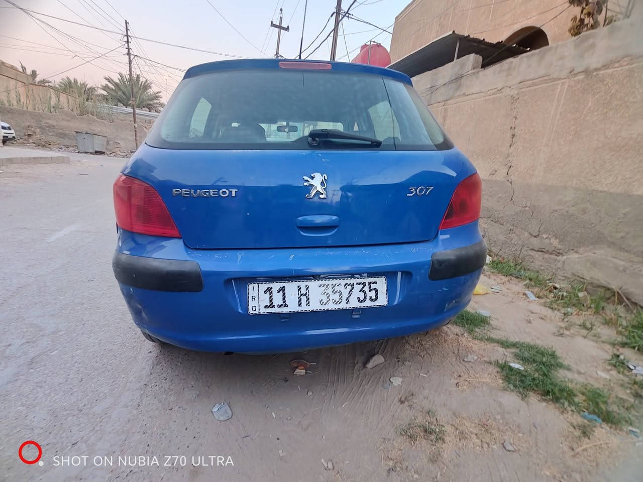السلام عليكم بيجو فرنسي 2005
رقم بغداد مشروع وطني شرط المداور ثاني يوم 
مكينه حلوه لاصوت ولابخار 
تبريد شغال 
تايرات جدد 
باتري جديد 
صبغ حزام بيه طخه بلجاملغ الخلفي جه السايق 
سعره 38 مجال بسيط 
***********
***********
مكان بابل الشوملي
