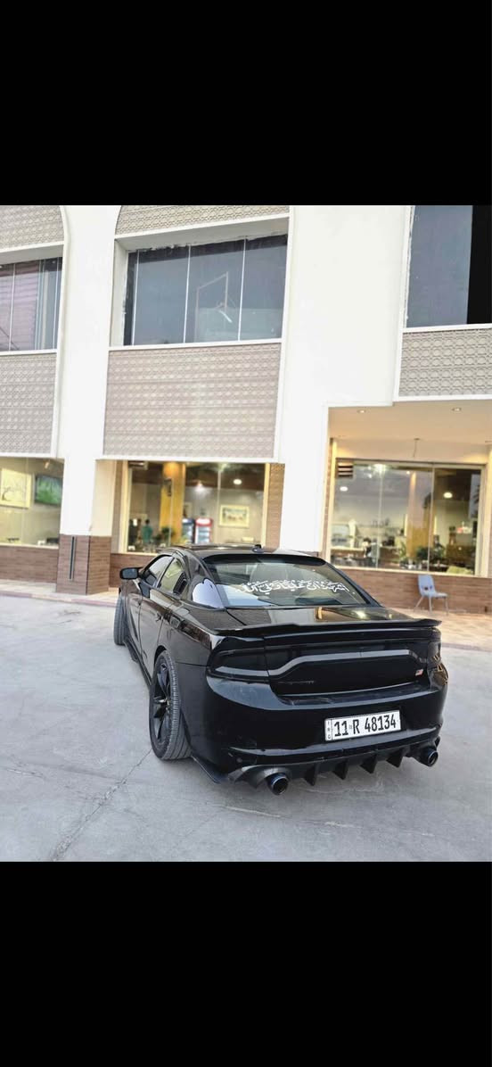 السلا عليكم 
جارجر 15للبيع 6سلندر sxt باسمي شرط التحويل حادثهه سرقه بدون دواخل ولاشواصي ولا ايرباك كير ومحرك مكفولات مواصفاتهه معروفه وبسعر مناسب 
ويل 20
شاشه جبيره 
تحكم ستيرن 
تشغيل عن بعد 
السونار مالتهه موجود علق تم ☑️او راسلني خاص ادزلك السعر وصور الحادث
المكان الدوره حي اسيا او المنصور للاستفسار *********** بغداد, العراق
