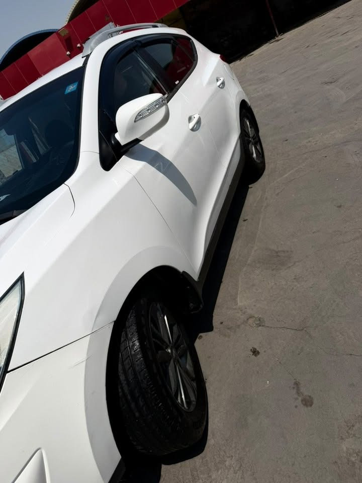 السلام عليكم 

🚗🔥 للبيع توسان 2012 

🔹 النوع: هيونداي توسان
🔹 الموديل: 2012
🔹 المحرك: 2.0
🔹 المواصفات: خليجي بأسمي تحويل مباشر 
مكينه كير تبريد خير من الله 
الضرر : بيها صبغ شبرين بالباب عكس السائق 
وضربه بارد خمس أصابع بالصندوق 

🔹 الموقع: ميسان – العمارة

💰 السعر: 128$ وقابل للتفاوض

📞 للاستفسار والتواصل:
***********

✅ السيارة جاهزة للمعاينة

📍 ميسان – العمارة
