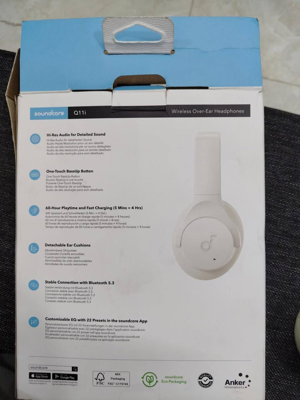 🎧 سماعة Soundcore Q11i من Anker – أصلية
🔥 صوت قوي وباس عميق مع تقنية BassUp بضغطة واحدة
🎵 Hi-Res Audio عند استخدام كابل AUX
🔊 درايفرات ديناميكية 40mm
🔵 Bluetooth 5.3
🔋 بطارية تصل إلى 60 ساعة تشغيل
⚡ شحن سريع: 5 دقائق شحن = حتى 4 ساعات تشغيل
🔄 اتصال بجهازين في نفس الوقت (Multipoint)
🎙️ ميكروفون مدمج للمكالمات
🧼 وسائد أذن قابلة للفصل والاستبدال
📱 تدعم تطبيق Soundcore وتخصيص الصوت عبر EQ
🎒 تصميم قابل للطي وسهل الحمل
⚖️ الوزن: حوالي 241 غرام
❗ ملاحظة: السماعة لا تحتوي على ANC (إلغاء الضوضاء النشط).
📦 الحالة:  نظيفة، مع العلبة الأصلية حسب الصور.
💰 السعر المقترح للبيع: 50الف
الرقم:*********** 
📩 السعر قابل للتفاوض بشكل بسيط
