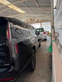 كاديلاك موديل 23 فول سياره  أمريكي حدثه حريق  بس قطعتين مراوس 07773443...