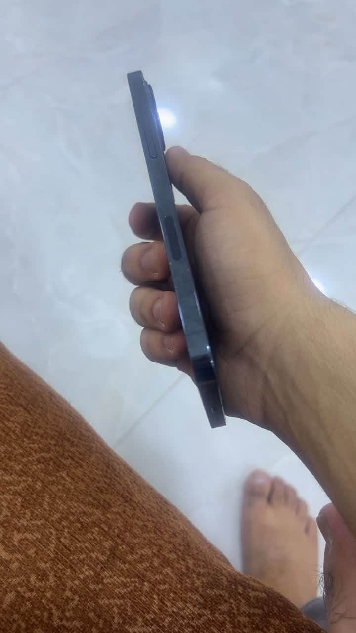 ايفون 12 برو ماكس جهاز وتر ابرو ما مفتوح ولا مصلح بي شي كارتونه أوياء بطاريه 78 والذاكره 128 فقط بي شغله وحده السماعه الجوه عطلانه مكاني البلديات شارع المصرف اريده 450 بي مجال ***********
