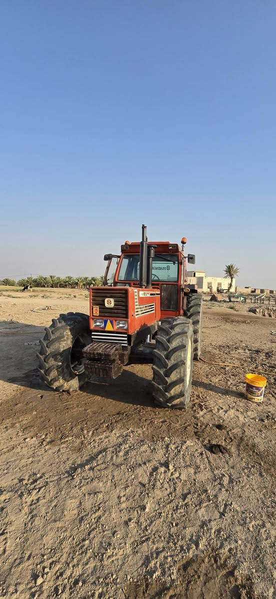 يالله السلام عليكم للبيع مكينه فيات 160 نص اوتماتيك 
فول مواصفات تبريد تخم تاير جديد ويل برماخ جاهزه 
للعمل المكان واسط النعمانيه للستفسار الاتصال ***********
