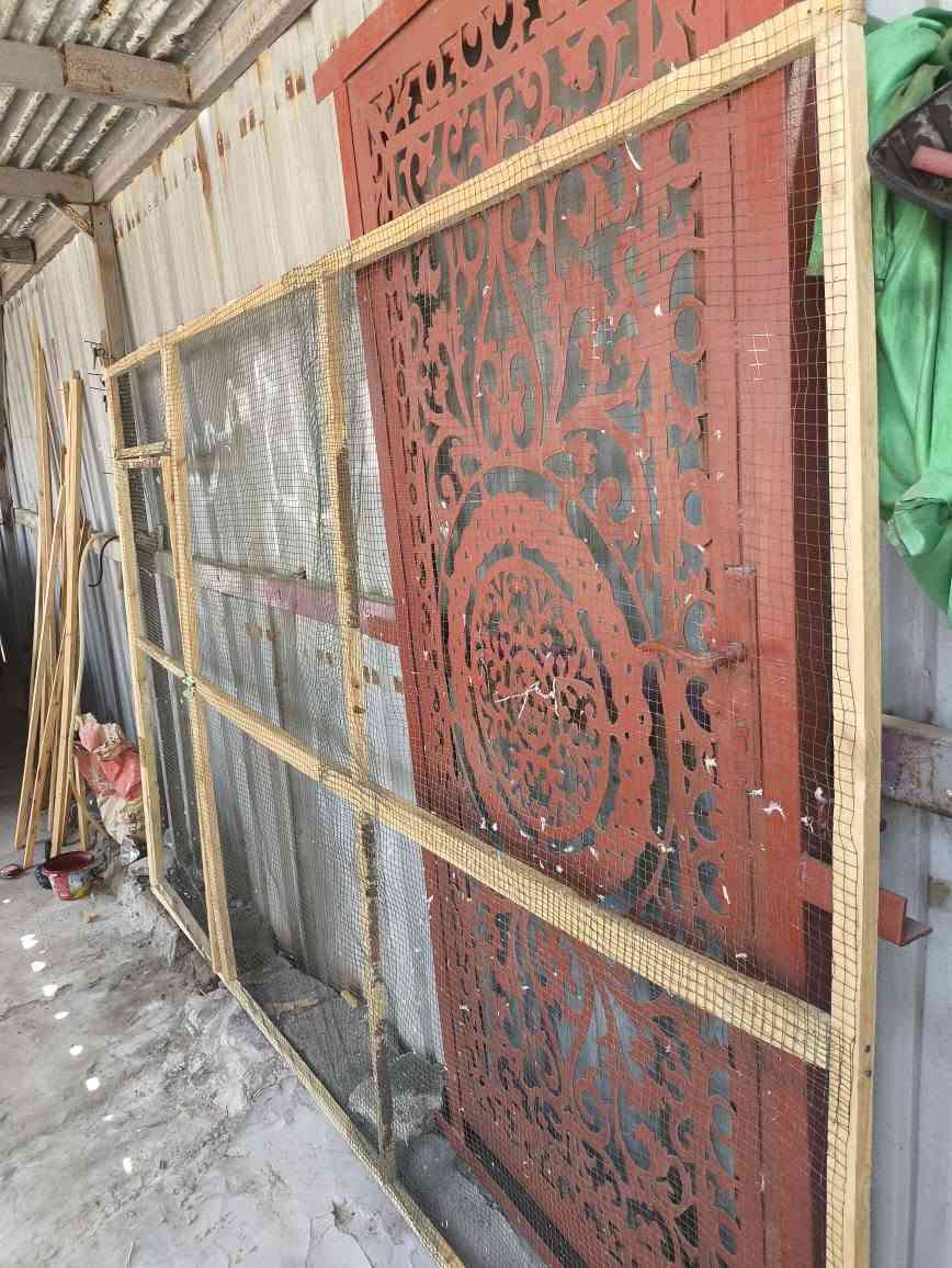 ‎واجهه خشب ارتفاع متر و٨٠ وعرض ثلاثة متر ***********‎ عمارة, ميسان
